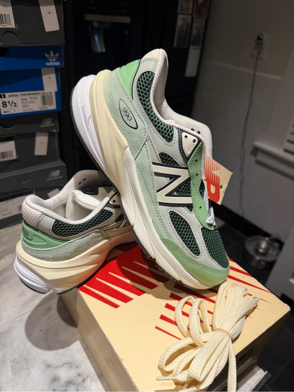 New Balance Mint & Dark Green Mesh Suede Runner 990 v6